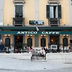 Πανσιόν Pley Boutique 4*