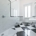 Pley Boutique Πανσιόν 4*