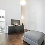 Pley Boutique 4*