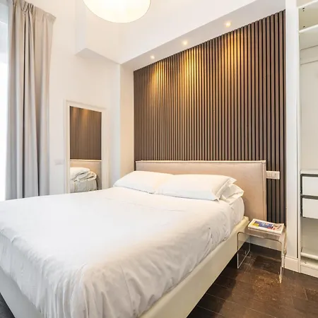 Pley Boutique Affittacamere 4*