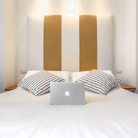 招待所 Pley Boutique