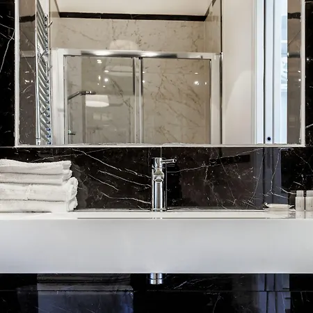 Pley Boutique 招待所 卡利亚里