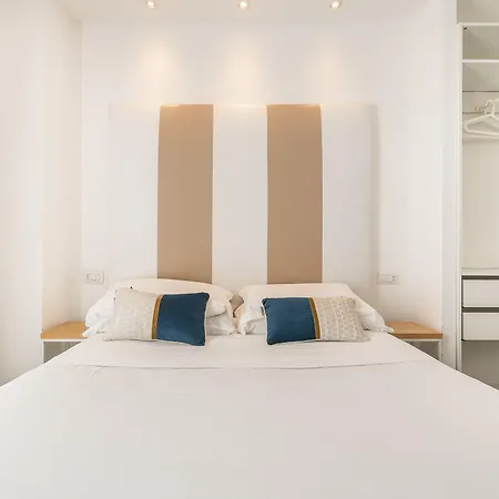 招待所 Pley Boutique